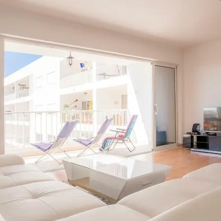 Apartamento S. Joao アパート ラゴス